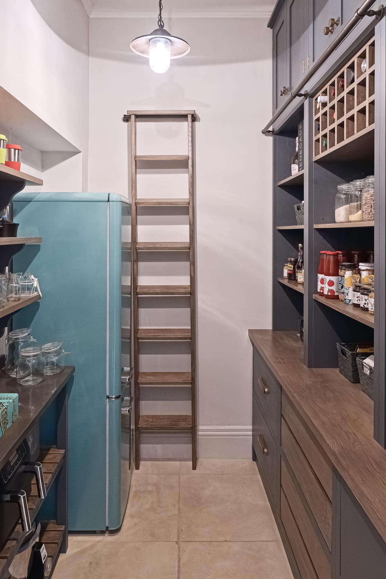 Traditional bespoke kitchen pantry North London alton hampshire guildford surrey shaker style luxury hand painted hand made miele fisher paykel armac martin farrow and ball quooker Calacatta Borgini marble