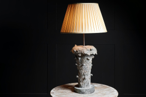 Italian bronze lamp  circa 1880 fountaion head Scrolling acanthus leaf relief detailing table lamp. Circa 1880.