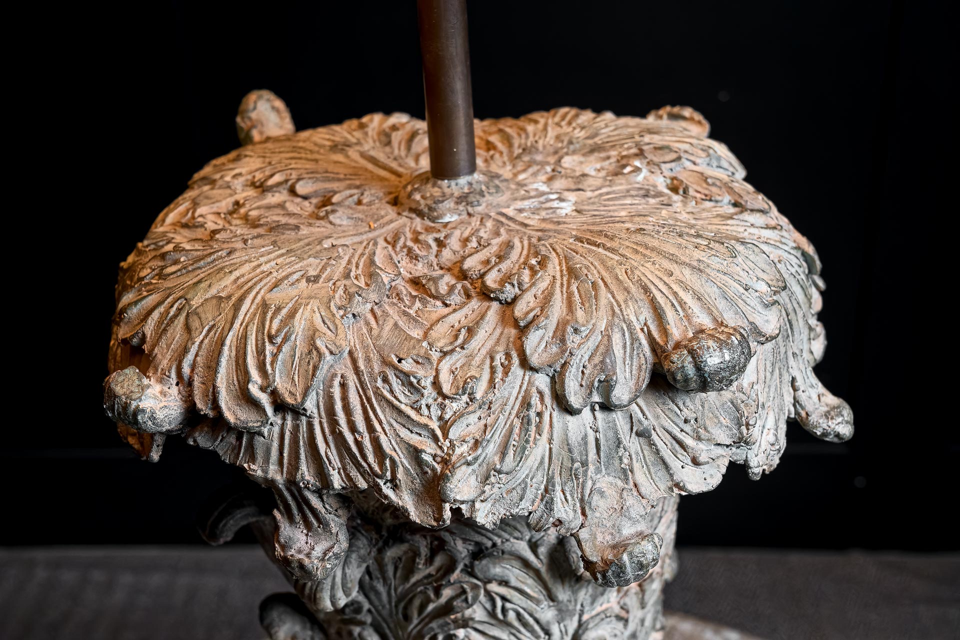 Italian bronze lamp  circa 1880 fountaion head Scrolling acanthus leaf relief detailing table lamp. Circa 1880.