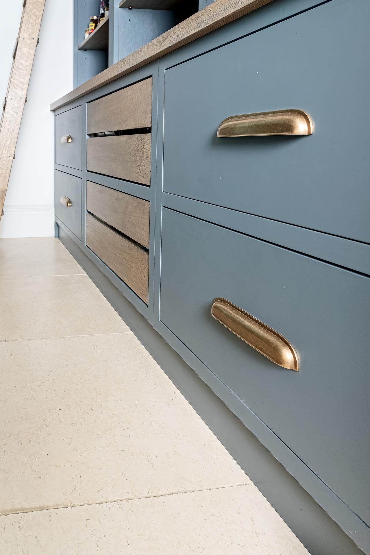 Traditional bespoke kitchen pantry North London alton hampshire guildford surrey shaker style luxury hand painted hand made miele fisher paykel armac martin farrow and ball quooker Calacatta Borgini marble