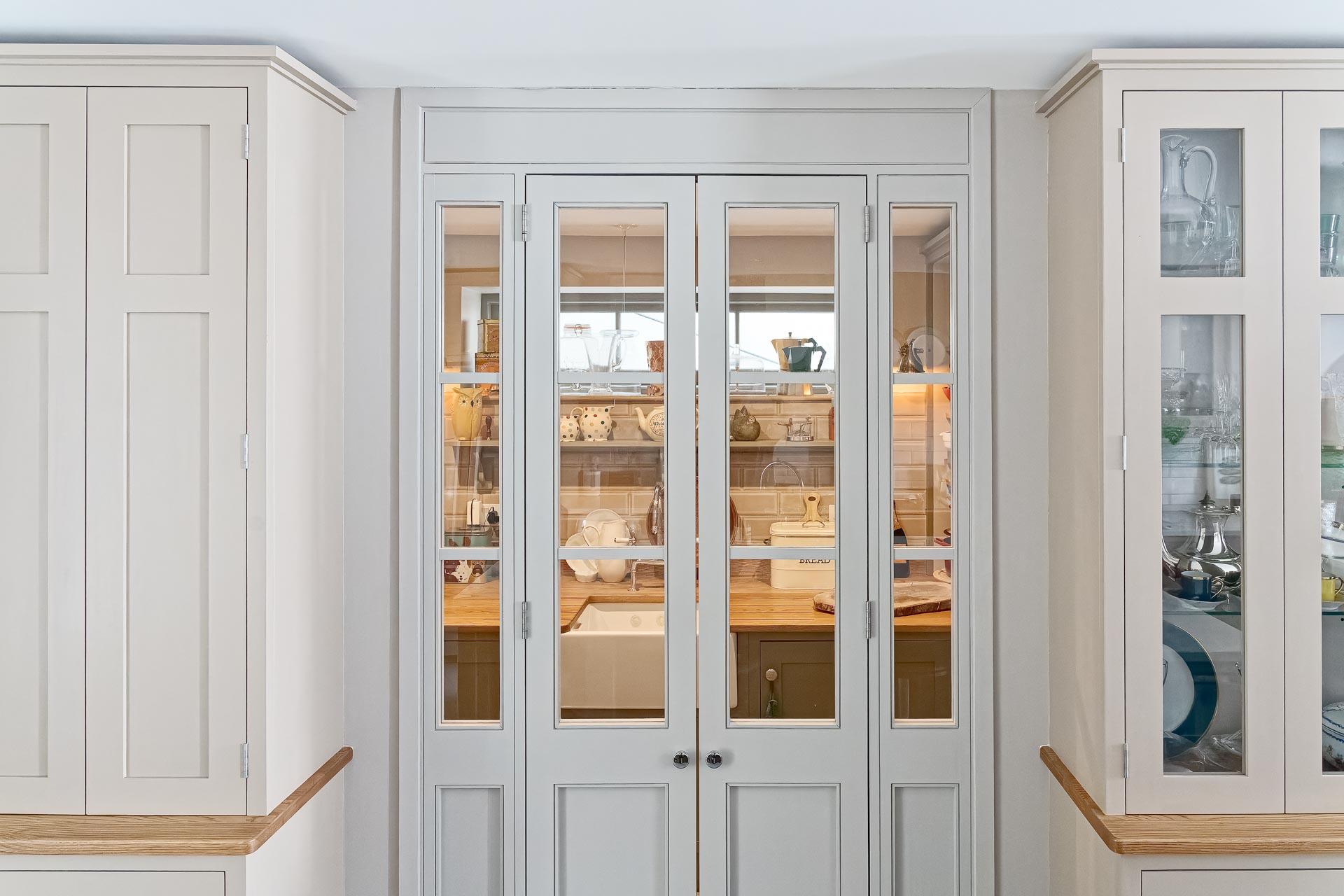 Traditional bespoke kitchen pantry utility scullery Hampstead North London alton hampshire guildford surrey shaker style luxury hand painted hand made miele fisher paykel armac martin farrow and ball quooker silestone caesarstone quartz maeble