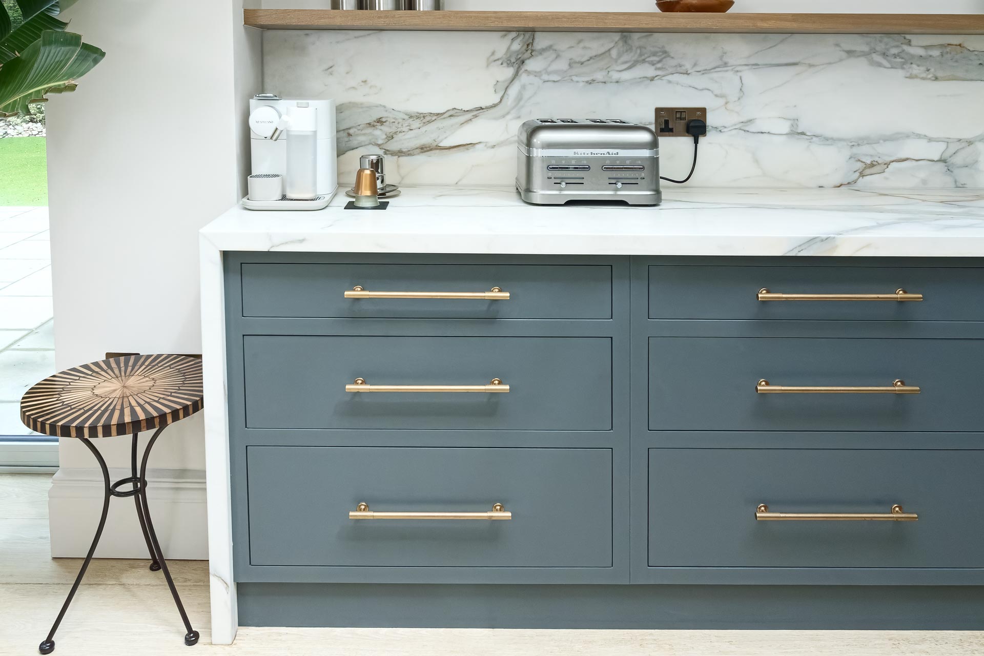 Traditional bespoke kitchen pantry North London alton hampshire guildford surrey shaker style luxury hand painted hand made miele fisher paykel armac martin farrow and ball quooker Calacatta Borgini marble